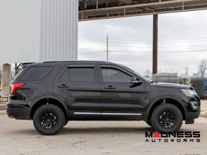 Ford Explorer Lift Kit - 2in - Front N3 Loaded Struts - Rough Country - '11 - '19